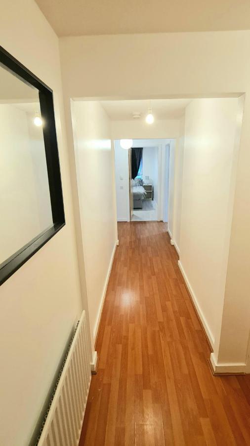 Lovely 3 Bedroom Apartment - Free Parking Edinburgh Ngoại thất bức ảnh