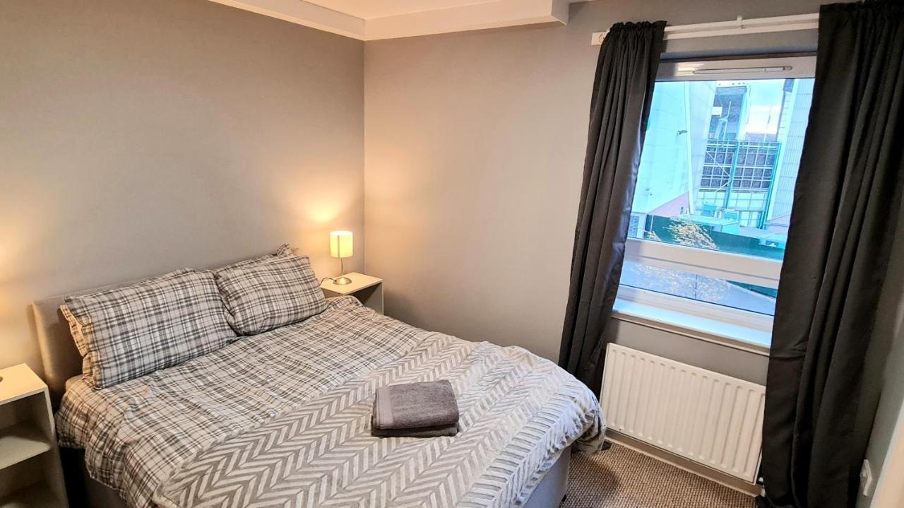 Lovely 3 Bedroom Apartment - Free Parking Edinburgh Ngoại thất bức ảnh