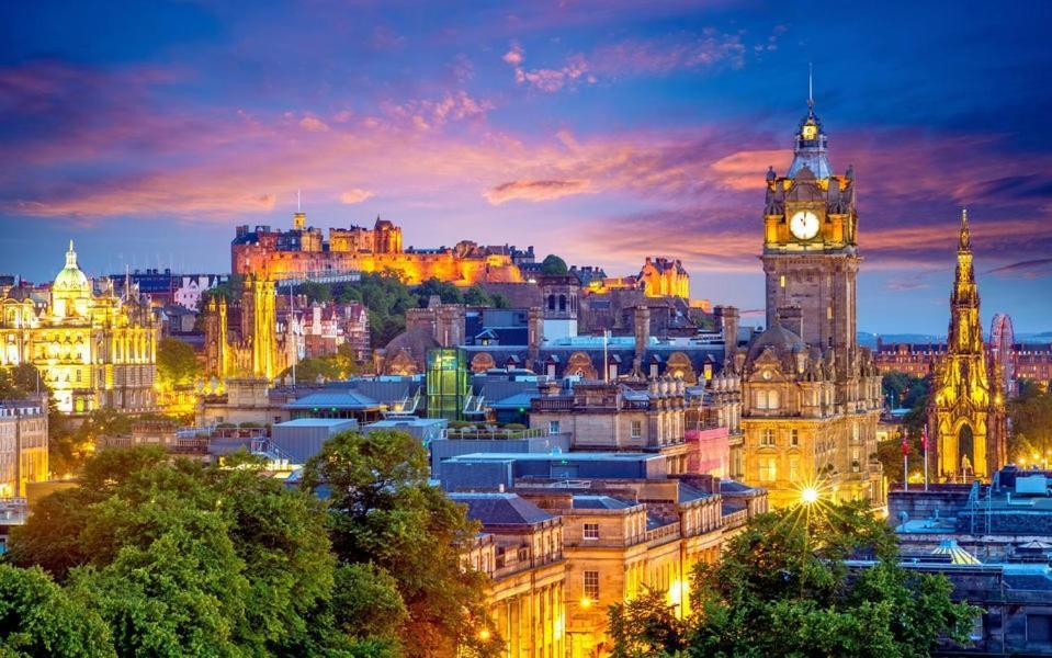 Lovely 3 Bedroom Apartment - Free Parking Edinburgh Ngoại thất bức ảnh